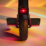 Trottinette électrique Pure Electric x McLaren 500 W Special Edition Noir – Image 5