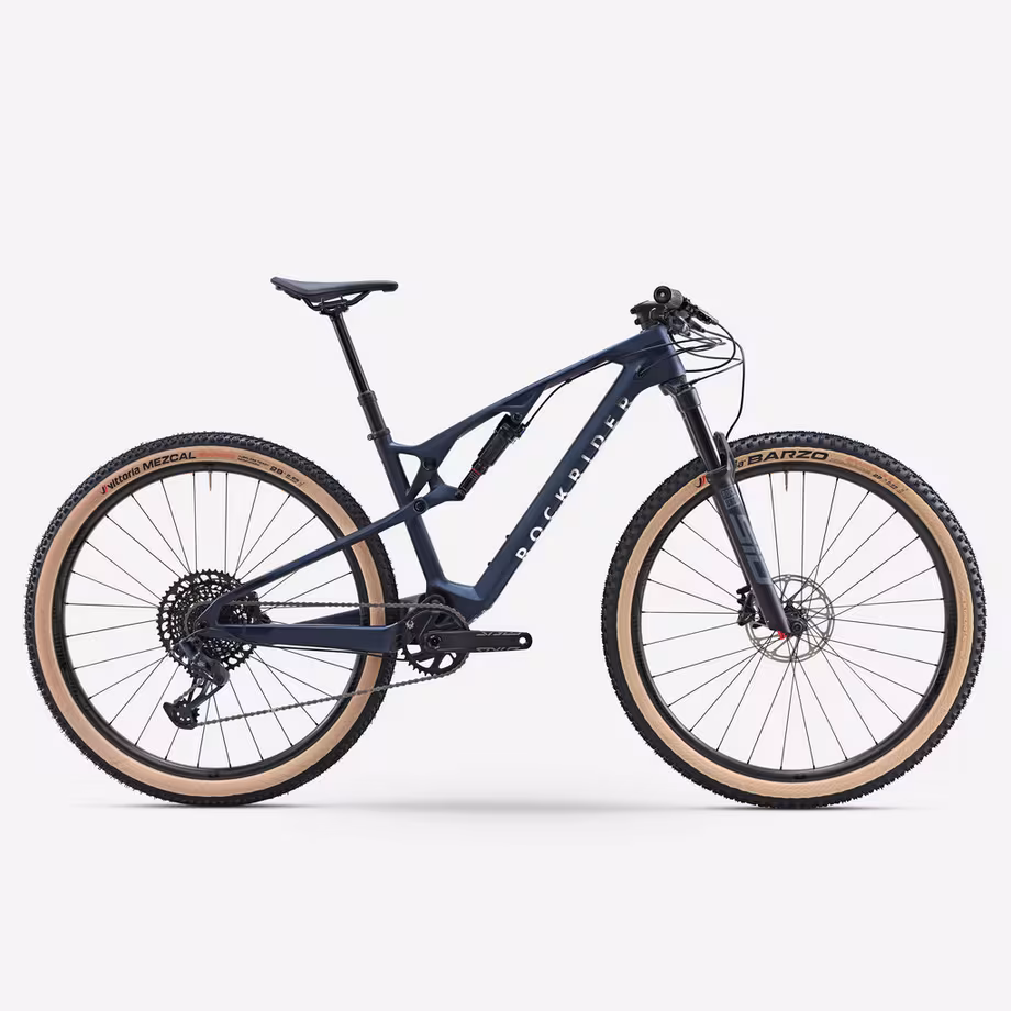 mp-9157532f-tProduct_mainImage ROCKRIDER Vélo vtt xc crosscountry race 900 s bleu - cadre full carbone - GX roues carbon – Image 1